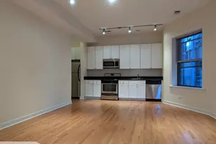 4715 N Sheridan Rd, Chicago, IL 60640 - Photo 2