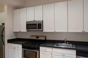 4715 N Sheridan Rd, Chicago, IL 60640 - Photo 4