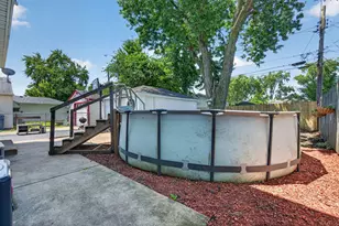 8856 S Komensky Ave, Hometown, IL 60456 - Photo 18