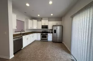 6809 Meadow Ln, Morton Grove, IL 60053 - Photo 8