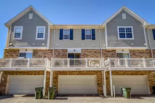 6809 Meadow Ln, Morton Grove, IL 60053 - Photo 4