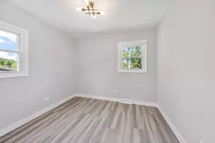 8920 Fairway Dr, Orland Park, IL 60462 - Photo 8
