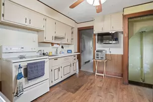 12694 Meredosia Rd, Albany, IL 61230 - Photo 8