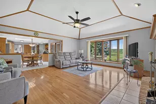 12902 W Beaver Lake Dr, Homer Glen, IL 60491 - Photo 16