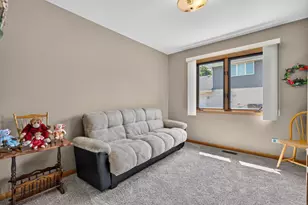 12902 W Beaver Lake Dr, Homer Glen, IL 60491 - Photo 24