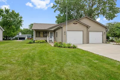 711 Harmony Court, North Aurora, IL 60542 - Photo 2
