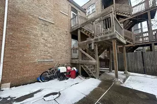8047 S Vernon Ave, Chicago, IL 60619 - Photo 4