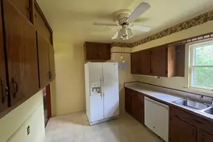 41 Sadowski Ct, Decatur, IL 62521 - Photo 4