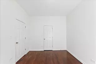 4423 S Prairie Ave, Chicago, IL 60653 - Photo 10