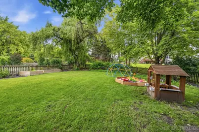 39W435 W Mallory Drive, Geneva, IL 60134 - Photo 24