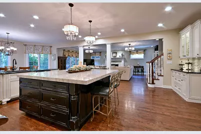 155 S Chandler Avenue, Elmhurst, IL 60126 - Photo 24
