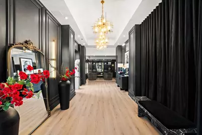 707 N Wells Street #703, Chicago, IL 60654 - Photo 2