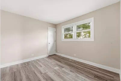 18045 Birch Avenue, Country Club Hills, IL 60478 - Photo 8