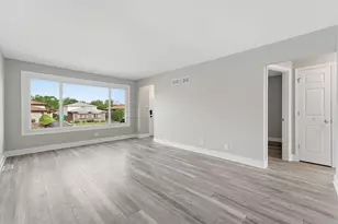 18045 Birch Ave, Country Club Hills, IL 60478 - Photo 2