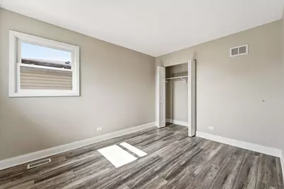 18045 Birch Avenue, Country Club Hills, IL 60478 - Photo 10