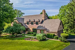 6535 Stockbridge Ln, Long Grove, IL 60047 - Photo 2