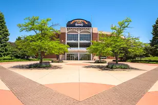 2226 Lake Shore Dr, Schaumburg, IL 60173 - Photo 28