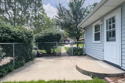 4 Woodruff Drive, Bloomington, IL 61701 - Photo 34