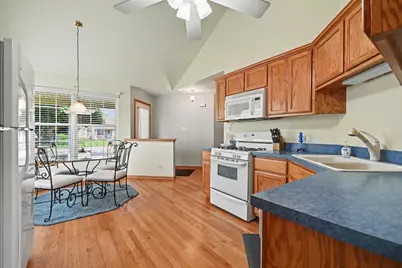 4706 Mikasa Court, Joliet, IL 60431 - Photo 10