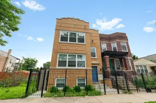 615 N Troy St, Chicago, IL 60612 - Photo 1