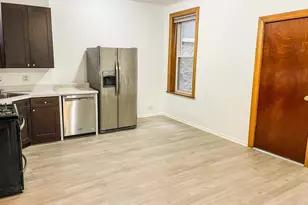 2152 W Division St, Chicago, IL 60622 - Photo 4