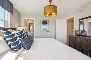 2227 Waters Edge Dr, Schaumburg, IL 60173 - Photo 24