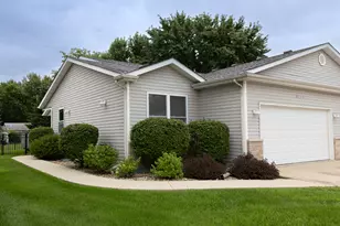 2114 Mary Ln, Ottawa, IL 61350 - Photo 4