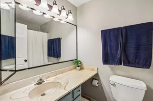 1307 Cromwell Ct, Vernon Hills, IL 60061 - Photo 22