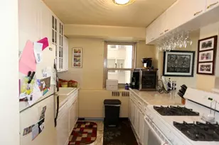 3950 N Lake Shore Dr, Chicago, IL 60613 - Photo 2