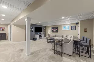1969 Conway Ln, Aurora, IL 60503 - Photo 20