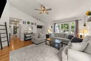 1969 Conway Ln, Aurora, IL 60503 - Photo 6