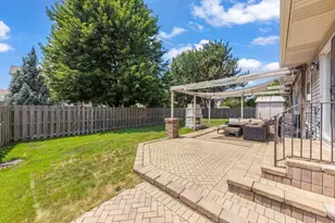 1969 Conway Ln, Aurora, IL 60503 - Photo 26