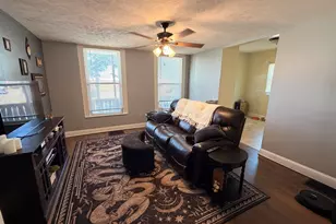 502 S Gridley St, Bloomington, IL 61701 - Photo 2