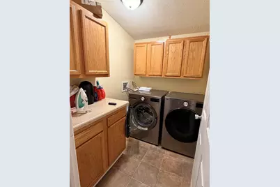 502 S Gridley Street, Bloomington, IL 61701 - Photo 8
