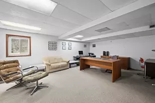 1 Oak Creek Rd, Rolling Meadows, IL 60008 - Photo 26
