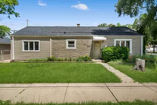 1446 Everett Ave, Des Plaines, IL 60018 - Photo 1