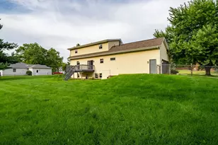 131 N Gadwall Ln, Downs, IL 61736 - Photo 30
