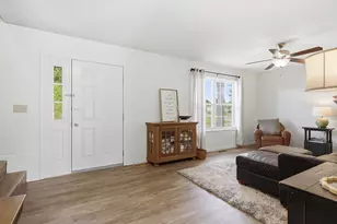 131 N Gadwall Ln, Downs, IL 61736 - Photo 6