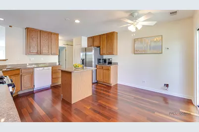 1155 Georgetown Way, Vernon Hills, IL 60061 - Photo 12