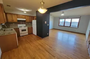 7411 N Claremont Ave, Chicago, IL 60645 - Photo 6
