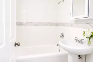 5135 S Kenwood Ave, Chicago, IL 60615 - Photo 10