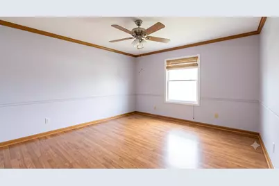 7420 Gladiola Avenue, Hanover Park, IL 60133 - Photo 8