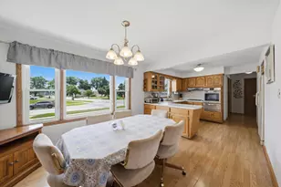 9171 Nashville Ave, Oak Lawn, IL 60453 - Photo 10