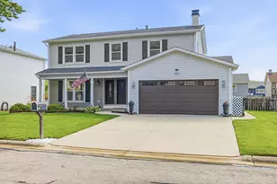953 Moccasin Ct, Carol Stream, IL 60188 - Photo 2