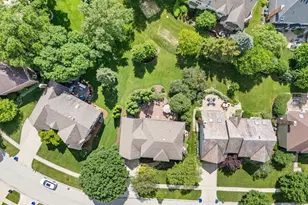 1160 Midwest Ln, Wheaton, IL 60189 - Photo 42
