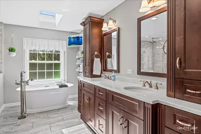 1160 Midwest Lane, Wheaton, IL 60189 - Photo 20
