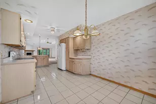6207 Carriage Green Way, Rockford, IL 61108 - Photo 8
