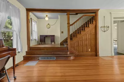 370 Lincoln Avenue, Woodstock, IL 60098 - Photo 6