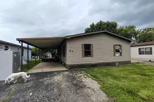 84 Berry Ln, Bourbonnais, IL 60914 - Photo 2