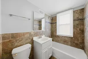 8720 S Richmond Ave, Evergreen Park, IL 60805 - Photo 10
